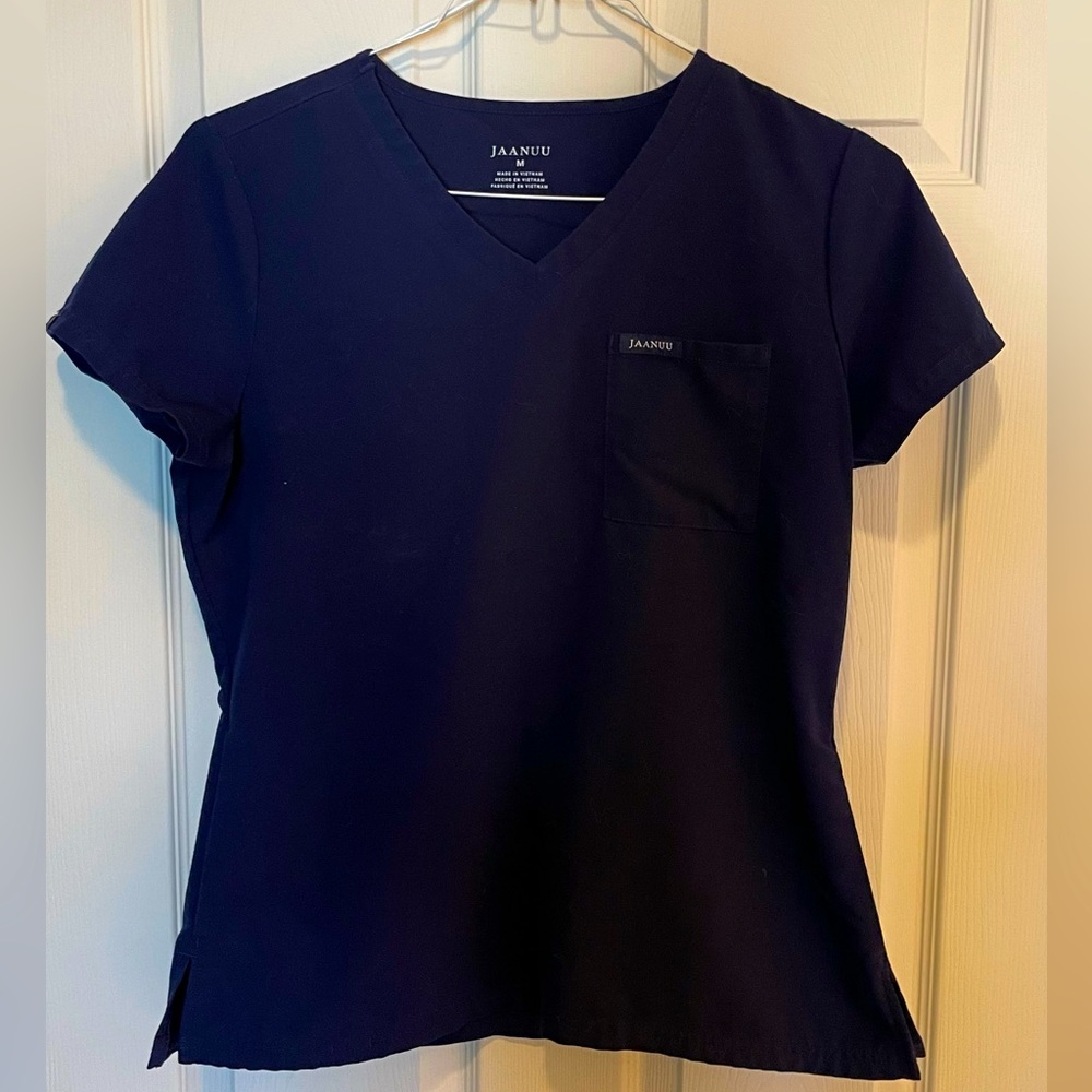 Jaanuu Scrub Top- M